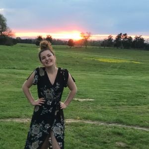 Meet your Posher, Alyssa